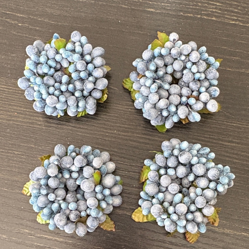 Blue Berry Decorative candle ring Accents